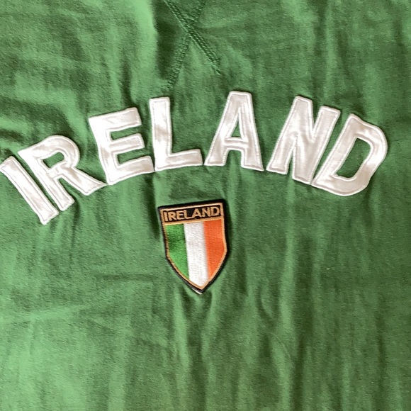Retro Irish Embroidered IRELAND T-shirt - Picture 3 of 5